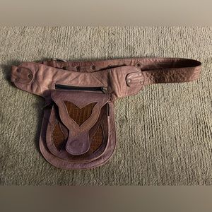 Saddle waist belt